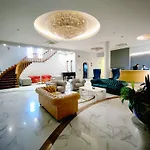 Hotel Leonessa 4*
