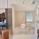 Leonessa Hotel Volla (Naples)