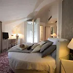 Leonessa 4* Volla (Naples)