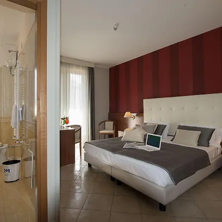 ホテル Leonessa ヴォッラ