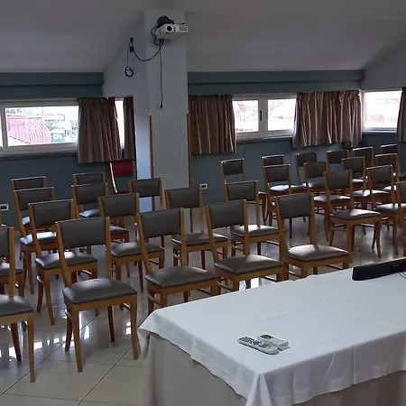 Leonessa 4* Volla (Naples)