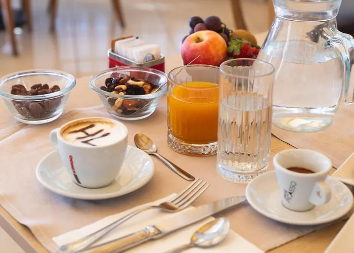 Leonessa Hotell Volla (Naples)