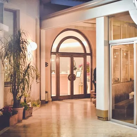 Leonessa Hotel 4*